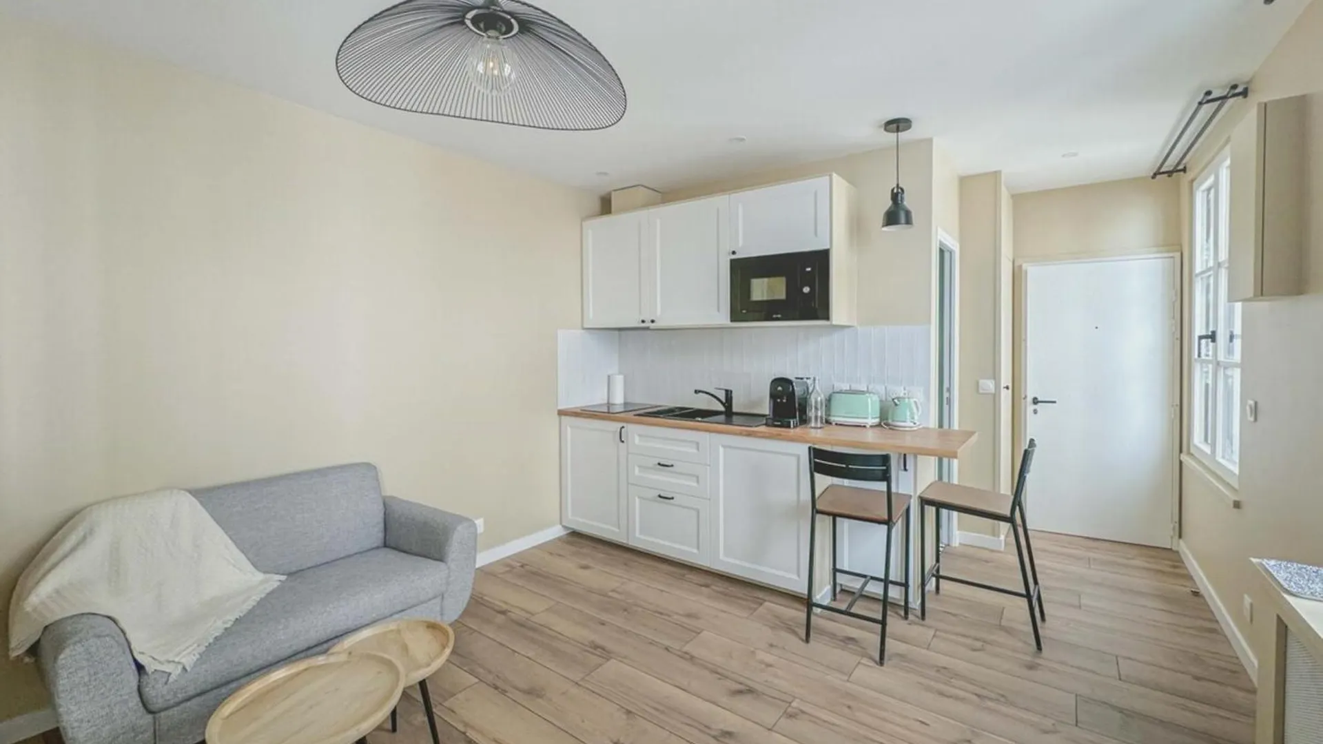 Flexliving - One Bedroom - Estrapade *
